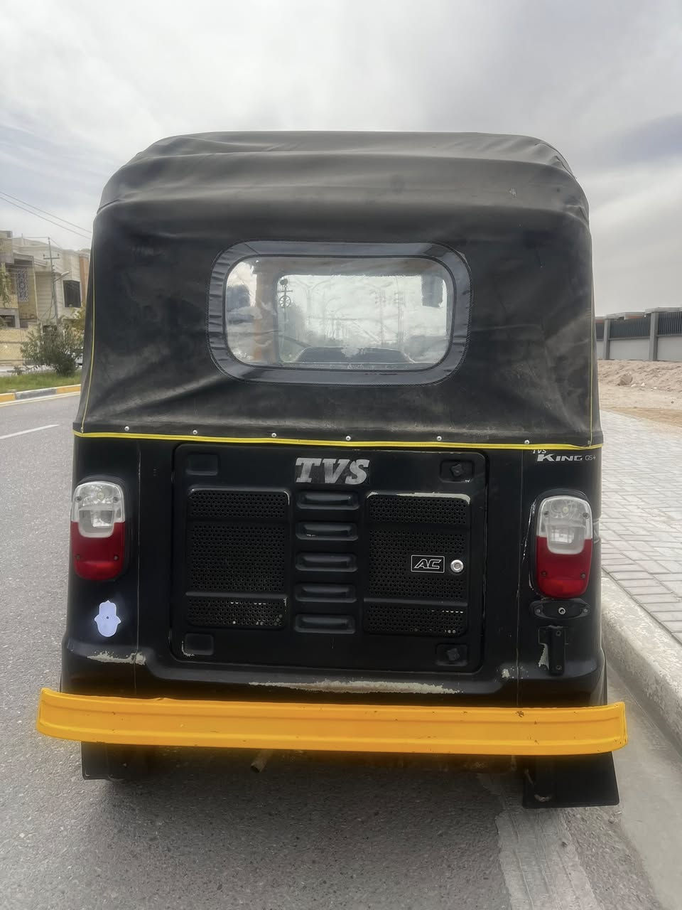 تكتك Tvs
2021 طالعه بـ 2022 شهر 6  
 التكتك بأسمي سنويه ورقم
كشر ومكينه كفاله
تكتك حلوه وجاهزه 

العنوان البصره  
*********** اتصال + واتس اب / ما متواجد ع الفيس
