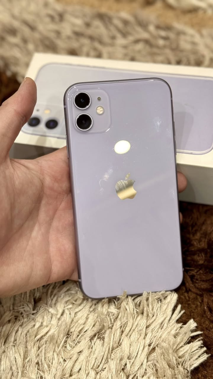 ايفون 11 
لون بنفسجي مميز
الجهاز مال بيت
النظافة كدام العين الجهاز حيل نظيف
بطارية 77 شرط مايفقد ووضع شركة 
ذاكرة 64


**إذا كنت صاحب هذا الإعلان وتريد حذفه لأي سبب، رجاءا أرسل رسالة إلى الدعم الفني**