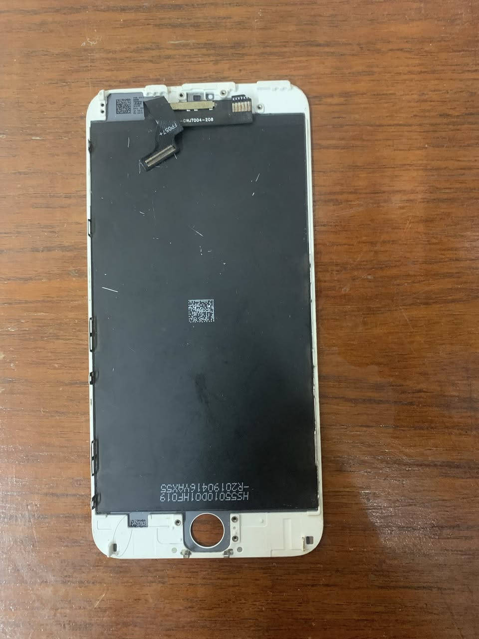 السلام عليكم
شاشة ايفون 6 بلص للبيع
شاشة اصلية مال تفصيخ شرط 
الشاشة شرط طبع ما بيها وأي خلل ما بيها 
ادفع سعر عجبني ابيعك 
مكاني ايسر حي المزارع قرب مستشفى السلام 
للاستفسار ***********
