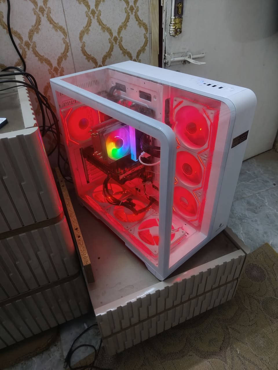 سلام عليكم
---
🟣 للبيع PC – مواصفات هاي للألعاب والجرافيك 🟣
⚙️ المواصفات:
🟦 المعالج: Intel Core i5-11400F
🟦 اللوحة الأم: MSI Pro H510
🟦 الرام: 16GB XPG RGB 3200MHz
🟦 كرت الشاشة: RTX 3060 12GB EVGA
🟦 التخزين: SSD 1TB X-Ray
🟦 باور سبلاي: 750W Gamdias Bronze + RGB
🟦 الكيس: Xigmatek Cyclops مع 4 مروحة RGB
💡 أداء ممتاز في جميع الألعاب الحديثة

📍 الموقع: [بغداد مدينة صدر]
📩 للتواصل: {اسيا /*********** زين/***********]
يوجد توصيل
ملاحظة (فقط كيس مع ماوس كيبورد)
