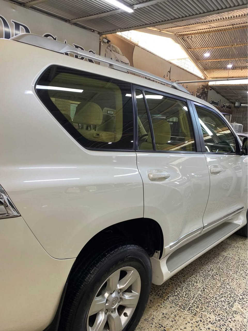 پرادؤ مؤديل 2014يه سه ياره يه كى زؤر جوانو  4پستنه سه ياره كه هـيچى نييه 137هه زار رؤيشتيه گيرو مه كينه ى نكرايته وه بى حه يبه داواى290 وه ره قه ى ده كه م كه جى مه جال 
***********
برادو موديل 2014 سياره جديده ٤بستن ماشيه137 مكينه مو مفتوح بشرت صعر290بى
*********** مجال أربيل, العراق
