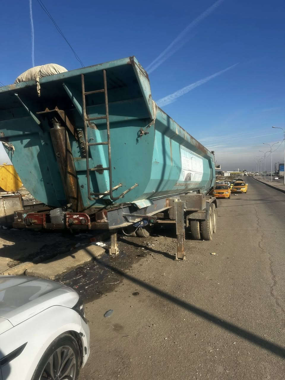 بحاره للبيع في الموصل الاتصال على هذا الرقم
 ***********
