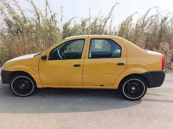 سلام عليكم رينو لوكان موديل 2010 رقم بغداد تحويل مباشر عليها هيئة تنزل من سعرها سيارة جاهزة محرك كير حدادية سعر 33 وترهم قسط مكاني بغداد ***********
