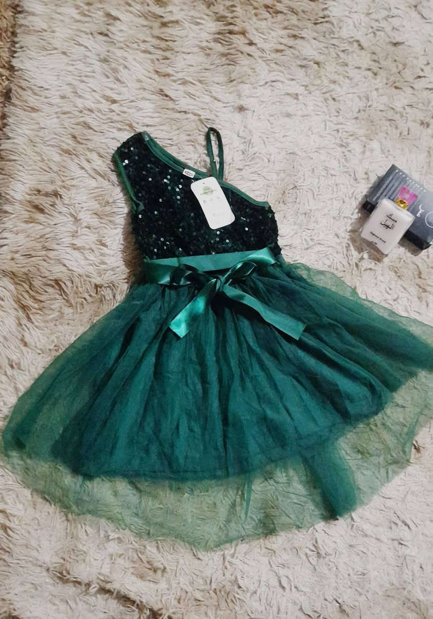 هلو بنات عندي هواي موديلات ولادي وبناتي السعر ميعبر ال 5و6و7
والمزون اسعار تختلف


**إذا كنت صاحب هذا الإعلان وتريد حذفه لأي سبب، رجاءا أرسل رسالة إلى الدعم الفني**