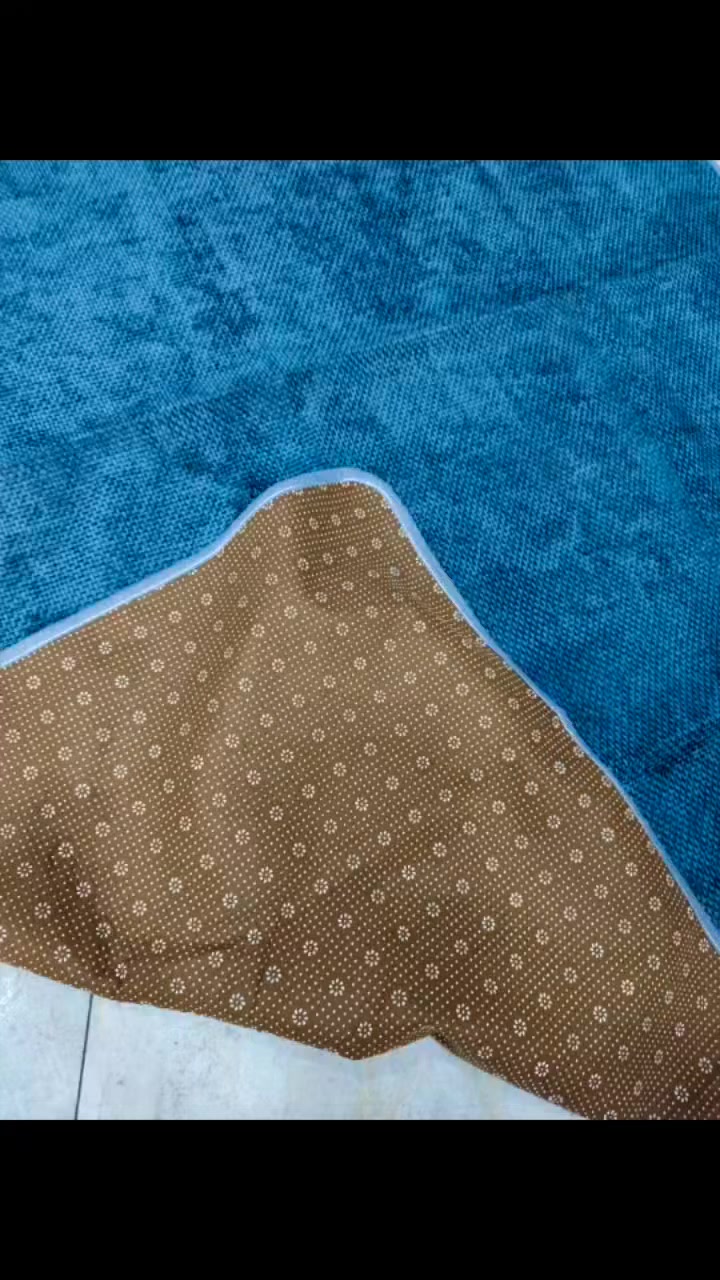 اللـــــــــ(صلِ ؏ محمـﺩ ﯛال محمـﺩ ﷺ)ــــــــهم ✅💐

#مفروشات_ابومحمد  يقدم لكم افضل اختيار لمنزلك بأنسب الاسعار 😎👌
#تم 
#وصول #مفرش ارضيه بوهيمي #ترند #الموسم بألوانها #الجميله الضهر حبيبات مانع تزحلق ثابت الألوان مقاوم للغسل قياس 150/200

متوفرة الآن بكمية محدودة 🔥
السعر🔥🔥
السعر 10الاف فقط 

متوفر توصيل بغداد ( 5 )  وجميع✌️❤️ المحافظات ( 6 )🚕🚕

‏أو زيارة موقعنا الكائن في بغداد المحموديه سوق الذهب 

للحجز والاستفسار مراسلة الصفحه
واتساب : *********** 
 #مفروشات_ابومحمد _اسعارهم_روووعه_وجوده😎👌👍🏻 #ارخص_الثريدي#3d  😎🙏🏻✨
 #المحموديه_مدينتي
