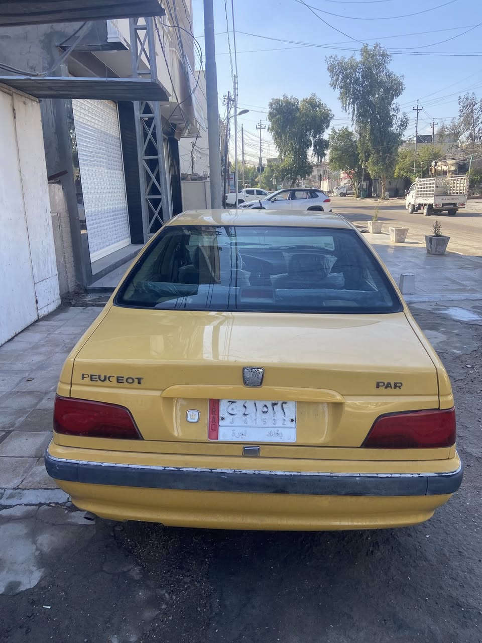 سلام عليكم
بيجو بارص  للبيع 2015 رقم بغداد مكان السياره  بغداد

السياره نضيفه خير من الله بس بيها خيط تبخير 

كير مكفول كهربائيات مكفوله صدر امامي خلفي جديد
عينه وصينيه جديد تخم تاير جديد بيها بس الهلال مال البنيد صبغ تحويل مباشر السعر. 49  الاستفار 

***********
