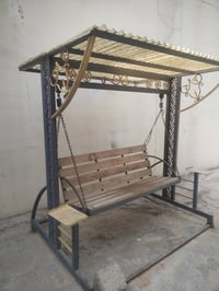 للبيع مرجوحه نضافه مابي كل عيب. سعر 150 بيها مجال.  07718102184