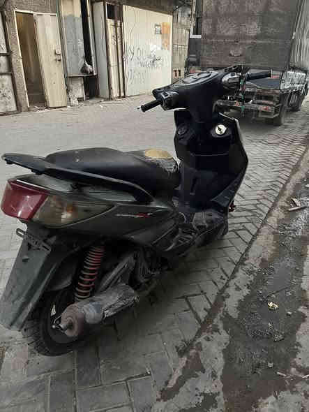 سلام عليكم شباب سكنس فحل للبيع جانت متروكه فتره غسلته اريد اشغل ما تشتغل ابيع عله حطته تاخذه وتروح ماعرف شنو سبب ما تشتغل مكاني بغداد الامين الثاني السعر ٣٥٠ رقم الهاتف او الواتساب ***********
