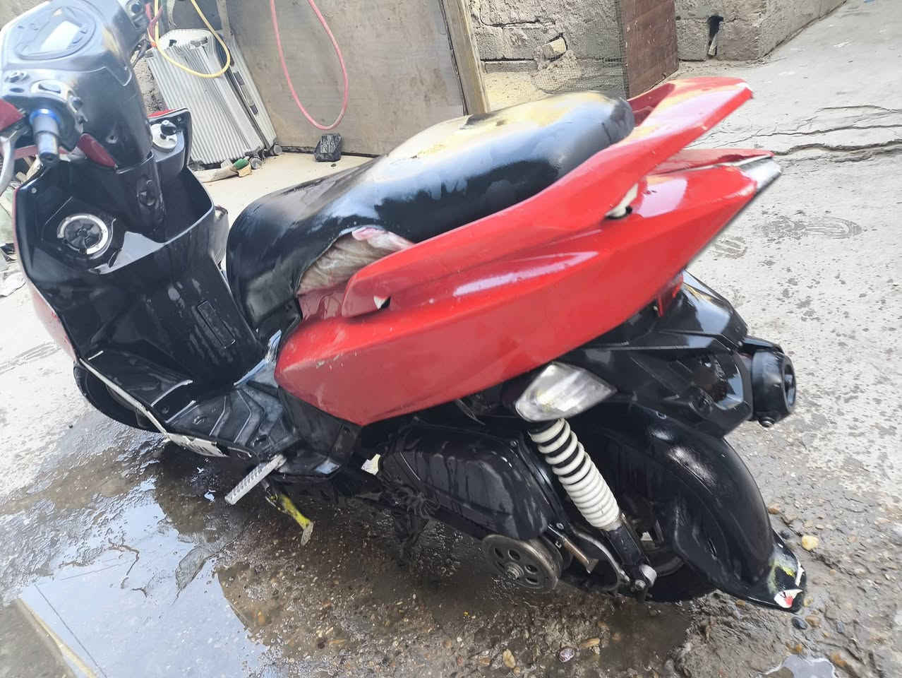 سلام عليكم جيتي ار كامله نص نكرة شلعة ومعدل كفرات مغلفة بلادية مكاني بغداد الشعلة *********** 
550
