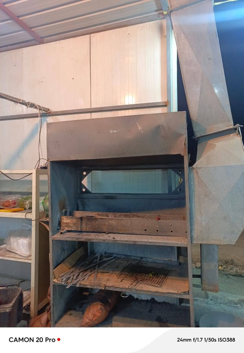 اغراض مطعم  متكاملة للبيع
***********
