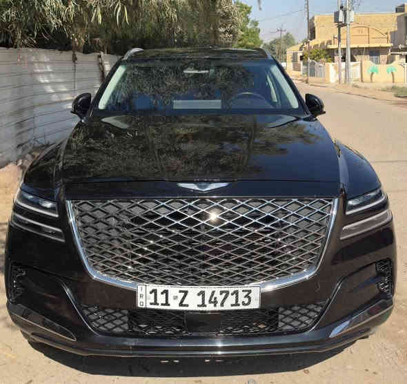 السلام عليكم و رحمة الله و بركاته
مكلف بنشر رقم صاحب سياره موجود بالمنشور. سيارة genesis gv80 2024 كلين 

المواصفات:

المحرك: 4سلندر (2.5t) تيربو 300حصان
المقاعد: جلد كهربائية واسعة جداً و مريحة
وضع القيادة: 4 اوضاع (سبورت،عادي،اقتصادي،ثلج)
التبريد: 8سرعات وتبريد للمقاعد الخلفية 
نظام الصوت: صوت عالي و واضح بنظام 12 سبيكر 

مميزات اضافية :

انارة LED لدواخل السيارة جميع المقاعد كهربائية + تدفئة للمقاعد و الستيرن و نظام عازل للصوت راقي السرعة من 0 الى 100 ب6.5 ثانية قيادة شبه ذاتية مثبت سرعة بريك طوارئ تحديد مسار حساسات كاملة

العنوان: ميسان
الرقم : ***********/‭0770 002 9243‬

السعر:42،000 دولار
