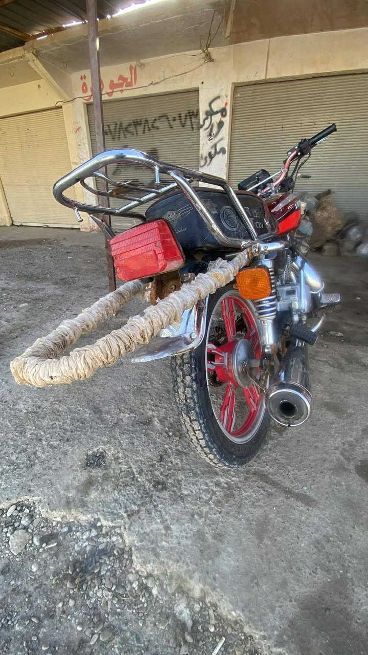 سافان للبيع موديل 2020. محرك معمر جديد مره وحده يعوزو باتري كهربائية كلها شغاله سلف اشاير كلها 
مكان الزاب اتصل وحياك ‏‪***********‬‏
