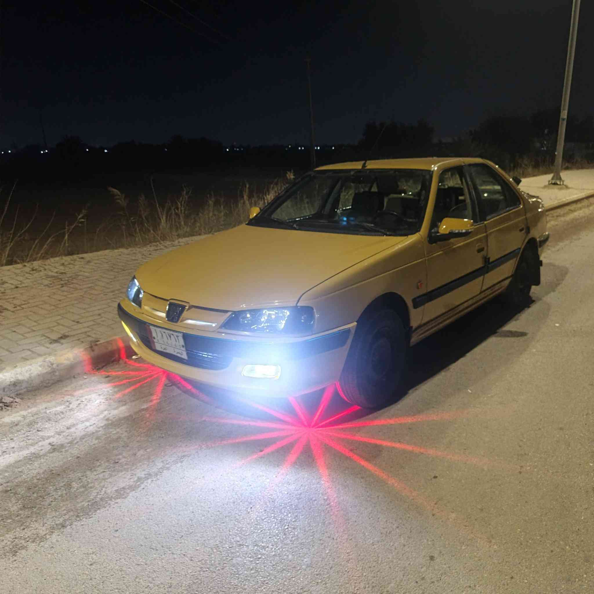 سلام عليكم بيجو بارص 2013سياره معمره تعمير كامل مناقصه شي وترايك وين متريد رقم بصره ومكان السياره بل كوت السياره لبيع او مراوس بخصوصي لستفسار التصال بل رقم ***********
