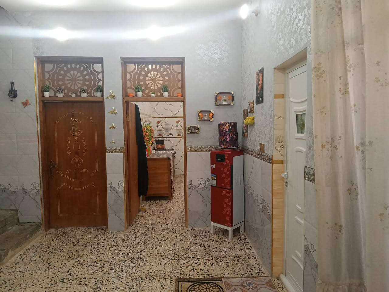 بيت للبيع مساحة ٢٠٠ زراعي
منطقة الزعفرانية دور الصحة رقم هاتف 
***********
