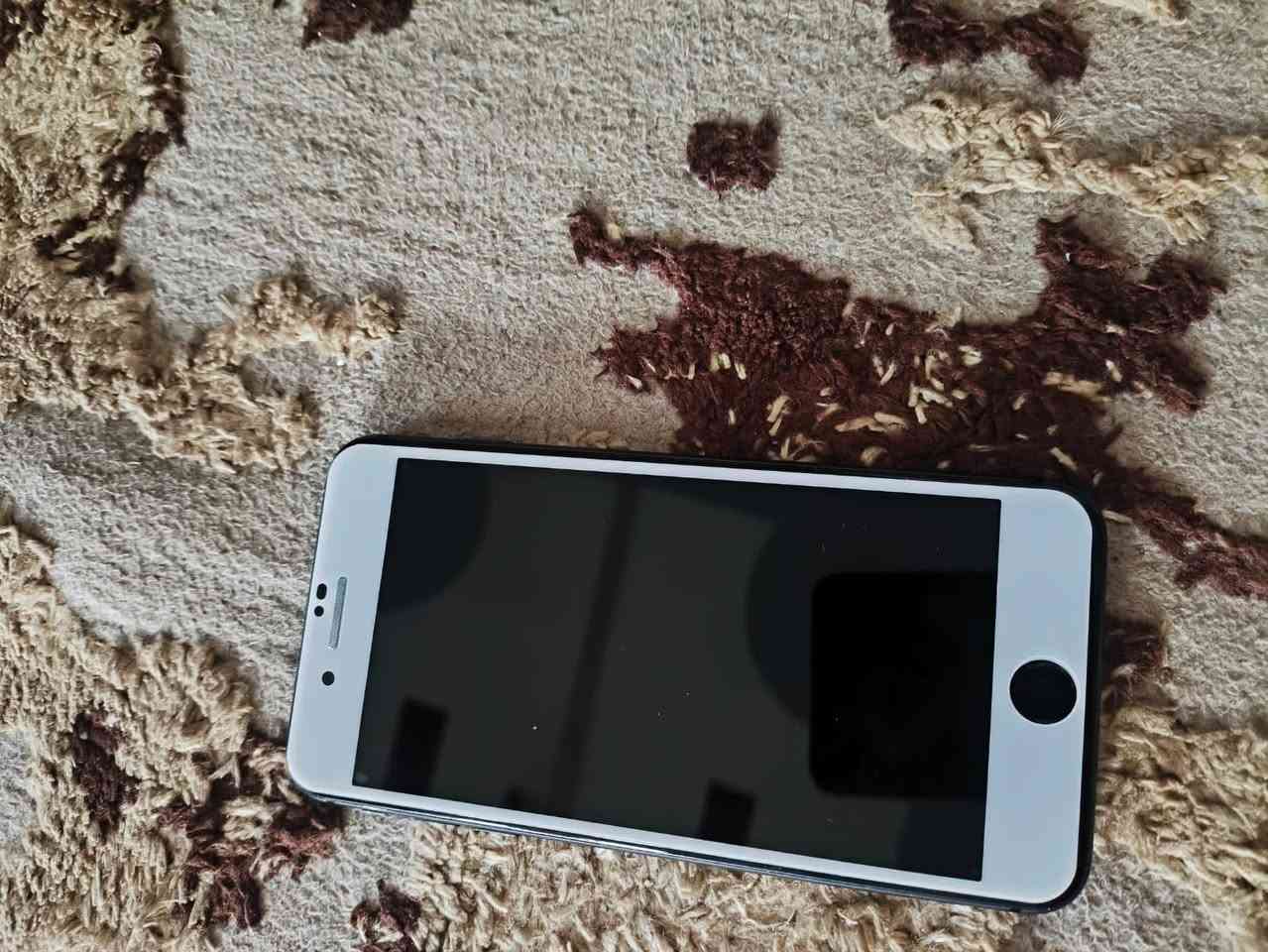 السلام عليكم ايفون 8بلاس ذاكره 256 بطاريه نازله كلش 62 الجهاز مامفتوح ولا مبدل بي شي سعره 125وبي مجال 
العنوان بغداد المعامل .


**إذا كنت صاحب هذا الإعلان وتريد حذفه لأي سبب، رجاءا أرسل رسالة إلى الدعم الفني**