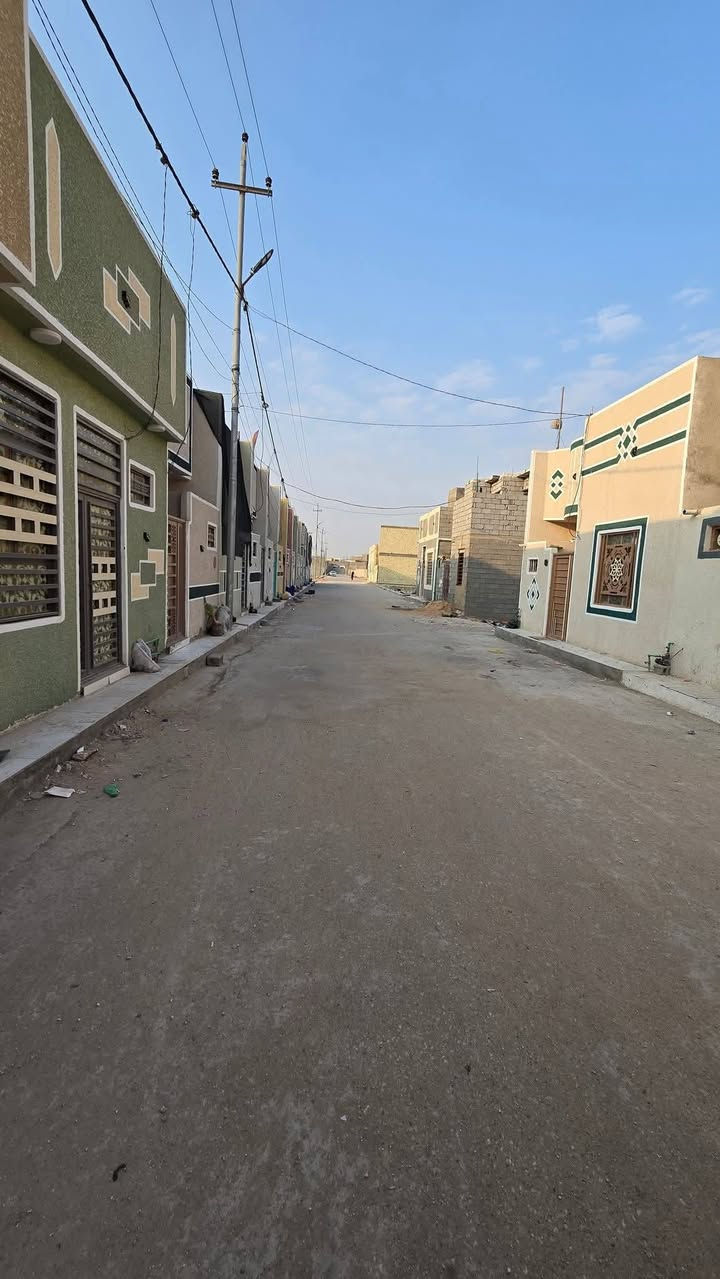 السلام عليكم قطعه ارض للبيع مساحه ١٠٠ متر وجه 8 عدد ٢ بيع مستعجل سند 25 طابو زراعي اقرار محكمه تحتوي على كافه الخدمات العنوان كربلاء مقابيل سيد اسماعيل داخل مجمع بوابة الجنوب سعر مناسب استفسار اكثر الاتصال بالأرقام التالية
*********** وتساب
***********
