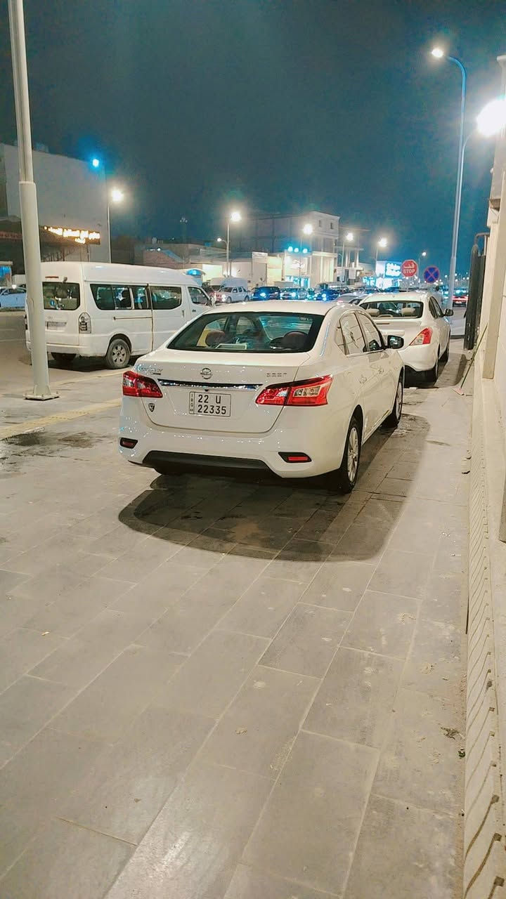 سلام عليكم سياره للبيع موديل 25 سياره جديده وكفاله عامه على وضع الشركه ماشي الف  للاستفسار اتصال على الرقم فول مواصفات دواخل احمر دوش مرضيه جديدا معنى الكلمه للاستفسار اتصال على الرقم *********** والسعر 133 وبيها مجال بسيط حق الجيه واللي ما يعجبه السعر كل شيء اكو بالسوق
