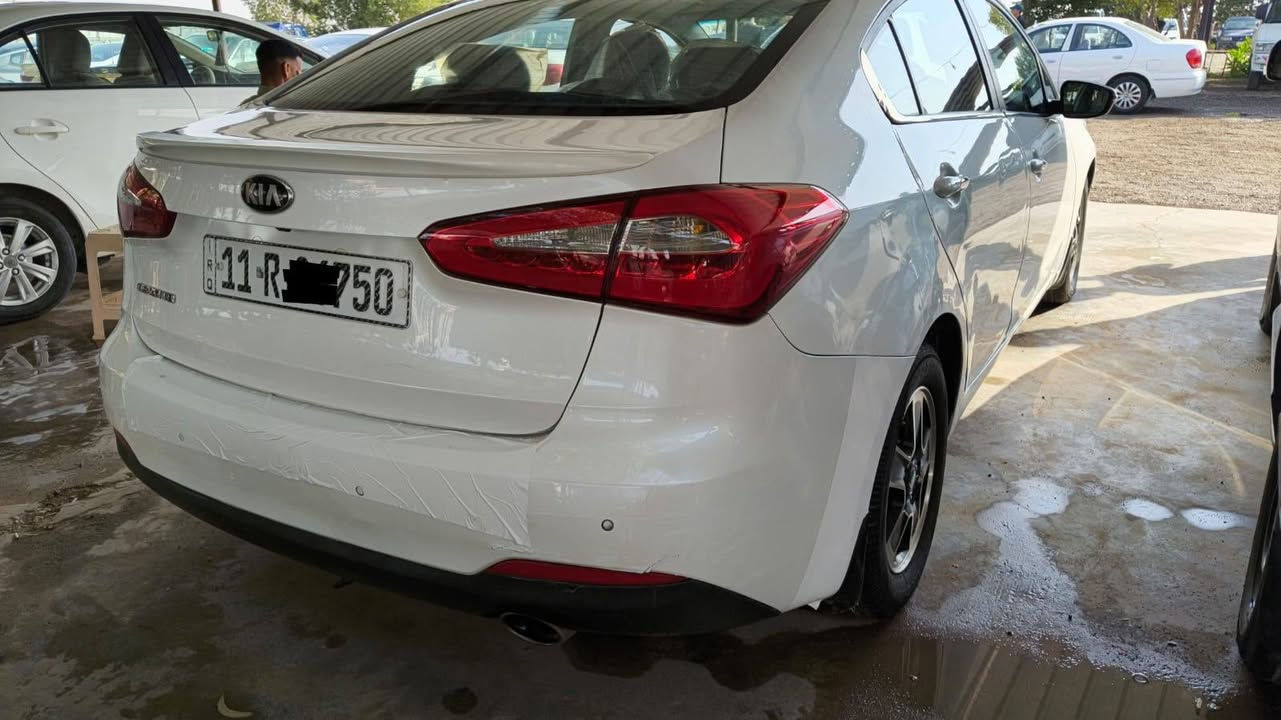 سيراتو 2014
فول مواصفات فتحه شفتات بصمه قطعتين تبريد شاشه تبريد بيانو تحكم ستيرن بصمه ابواب اشاره ترحيب وضعيات قياديه  سبور يكو نومري  مري شفط   تخم تاير صدر جديد محرك 1600 دوش جاملغات اماميه بارد مكفوله من صبغ ***********
