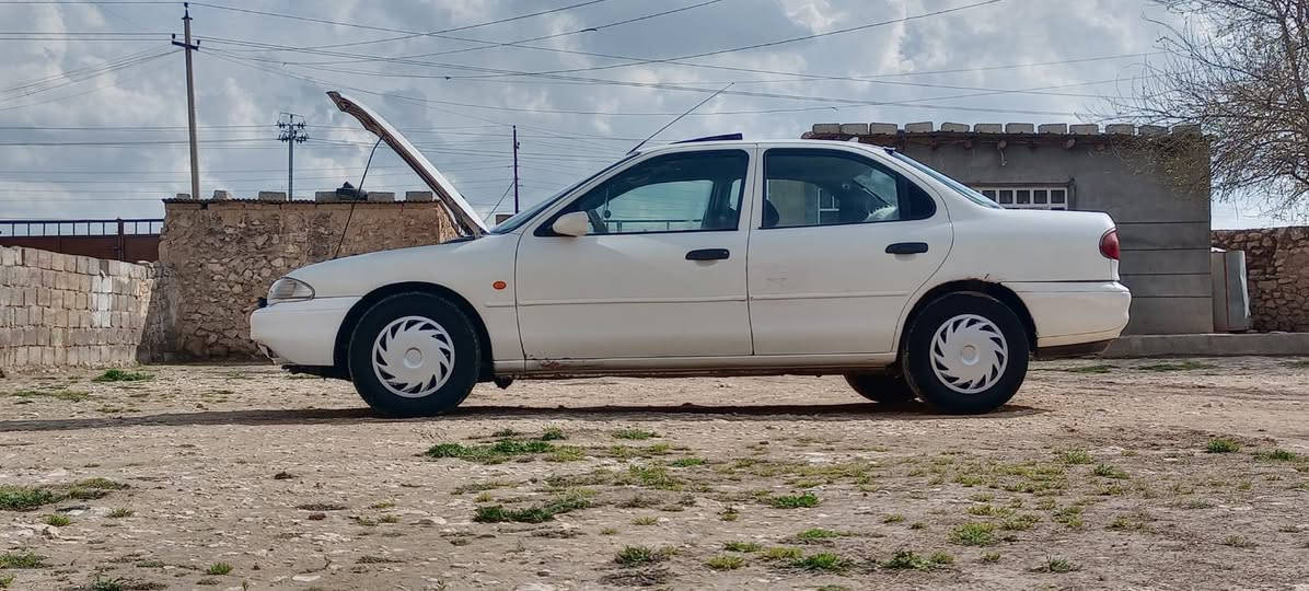 للبيع فورت مونديو رقم انكليزي نينوئ كابون بيها كير محرك شرط طخم تاير جواها جديد تبريد شقال ثلج موديل 1995 سياره مال جناي اسعر 38 ورقه استفسار علا الرقم ***********
