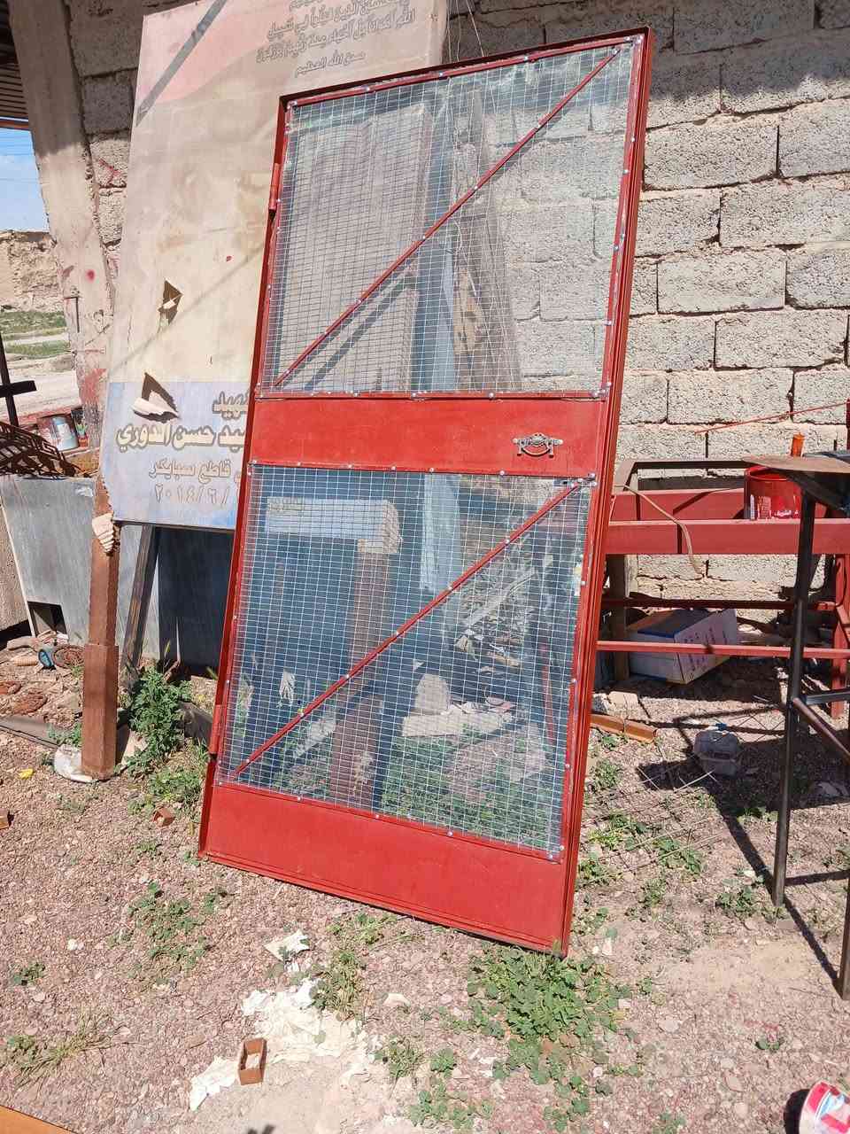 سلام عليكم نشتغل جميع انواع لبوب وشبابيك ومراجيح وسقايف وقفاص وجميع ميخص لحداده وتوجد حداده متنقله ايضا ***********
