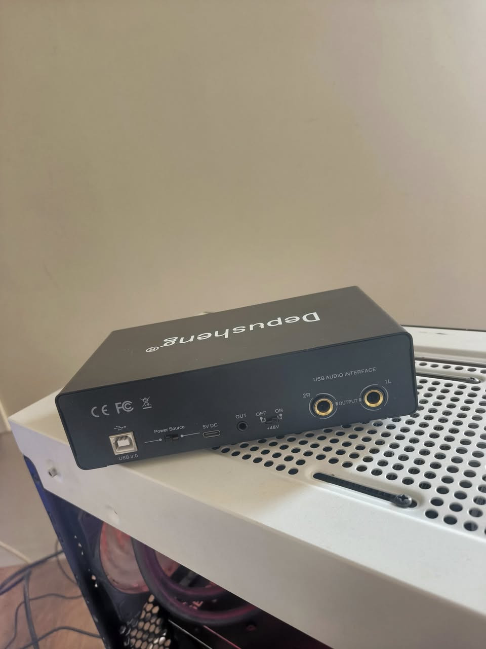 كارت صوت احترافي USB من DEPUSHENG
يشغل حد 300 اوم او تكدر تتحكم بيس او الجان وكلشي من خلاله جنت استخدمه لسماعات مال ستوديو بعتها وبقى هوه سعر 50 الف وعندي توصيل
كامل ملحقاته


**إذا كنت صاحب هذا الإعلان وتريد حذفه لأي سبب، رجاءا أرسل رسالة إلى الدعم الفني**