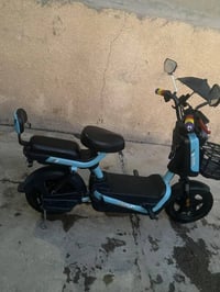 اليوم عدنا دراجة شحن للبيع حجم ١٤ للستفسار 07740342807