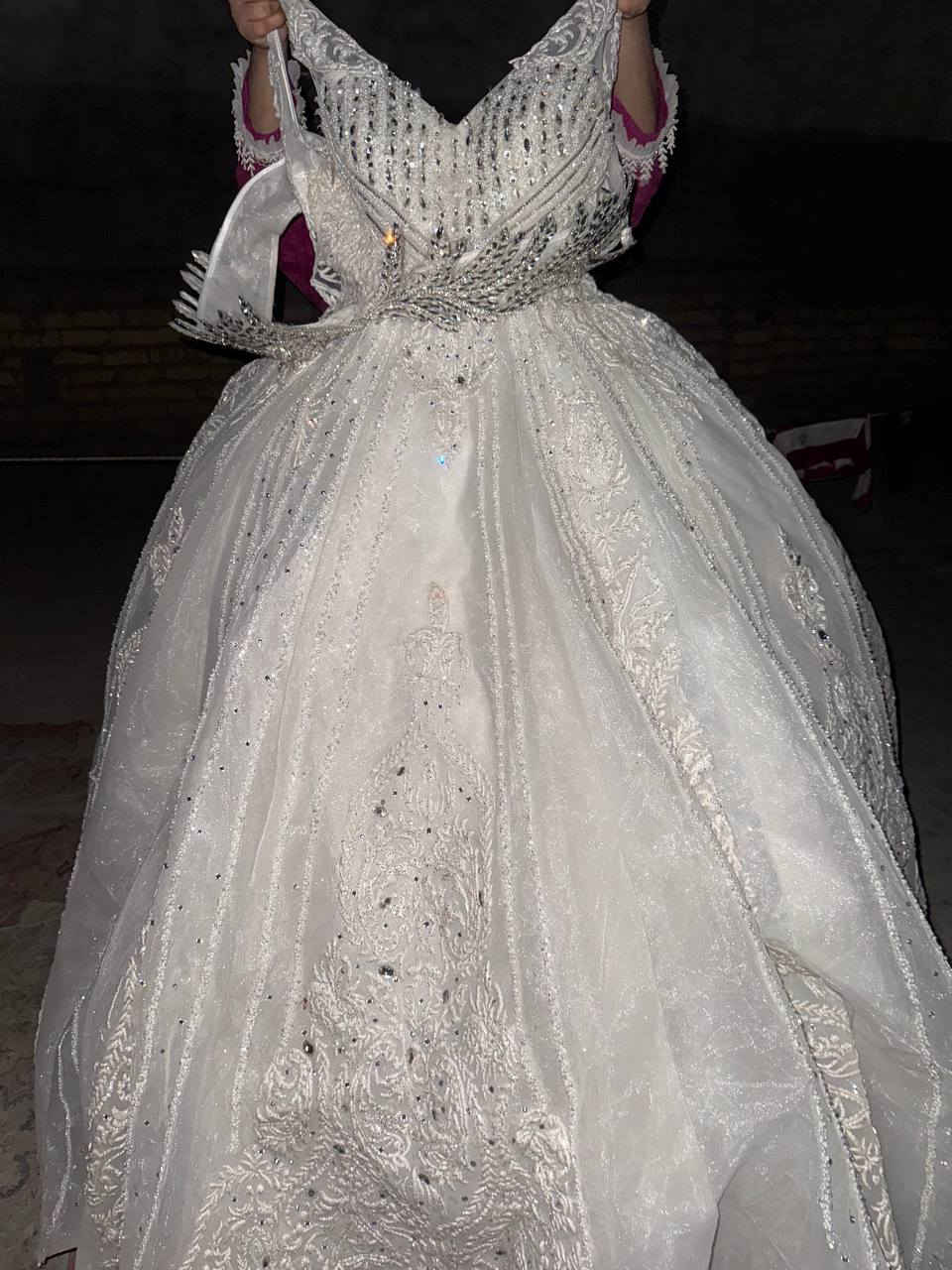 بدلات اعراس القطعه ب 7 يوجد توصيل


**إذا كنت صاحب هذا الإعلان وتريد حذفه لأي سبب، رجاءا أرسل رسالة إلى الدعم الفني**