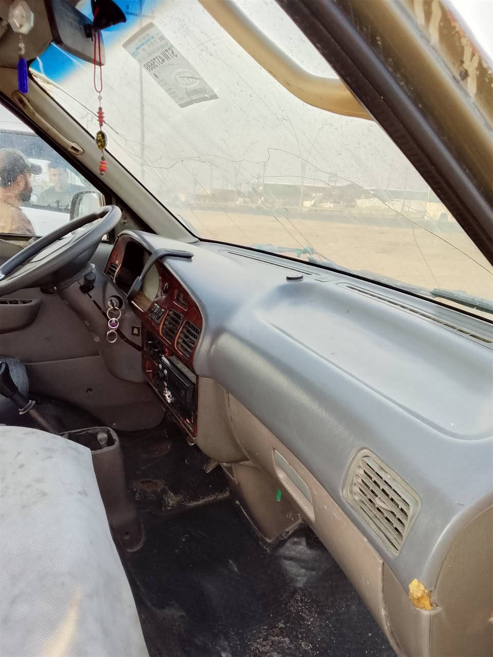 السلام عليكم ابريجو للبيع مبجمه منغولي 2008مكينه وكير حداديه تخم تاير كهربائيات كلهن جدد حلوات السعر 33 وبيه مجال مكاني بصره الاستفسار ع الرقم ***********
