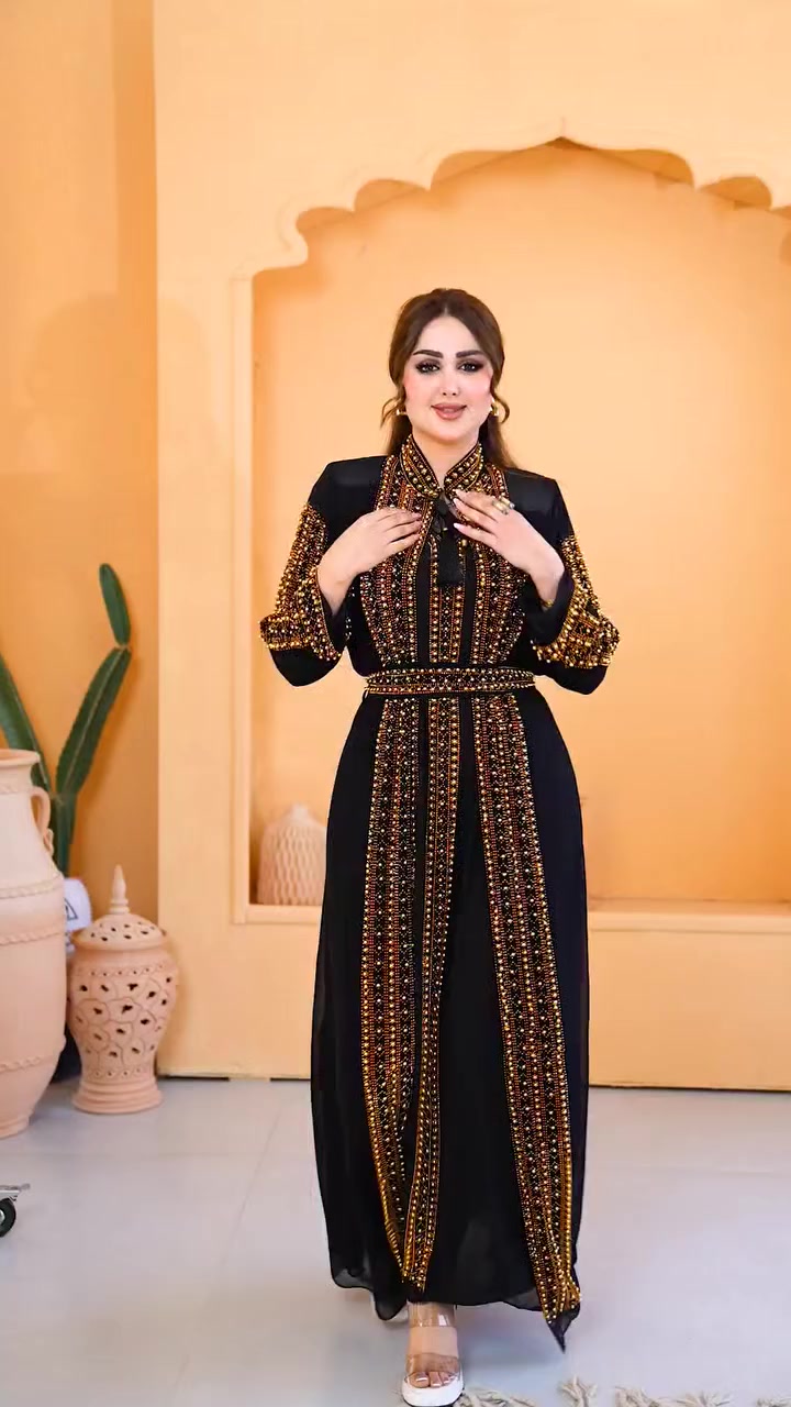 صنع اماراتي❤️
🪄الشغل كبس + ستراس حراري
🎗️مڪون من 3️⃣ قطع
⤶بشت شيفون الأصلي 💯
⤶فستان داخلي فيزون الأصلي💯
⤶احزام 
 

-من وزن 60 الى وزن 120

←أسود سادة 
←أسود ذهبي
←أسود فضي

💸السعر 45 الف 
 

توصيل بغداد 5 محافظات 10


**إذا كنت صاحب هذا الإعلان وتريد حذفه لأي سبب، رجاءا أرسل رسالة إلى الدعم الفني**