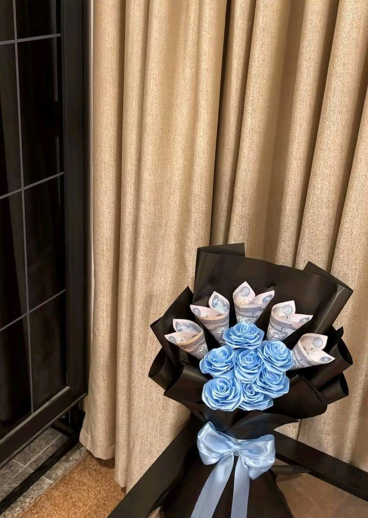 متوفرات باقات ورد اسعارهن 15 و 18 ارخص الأسعار


**إذا كنت صاحب هذا الإعلان وتريد حذفه لأي سبب، رجاءا أرسل رسالة إلى الدعم الفني**