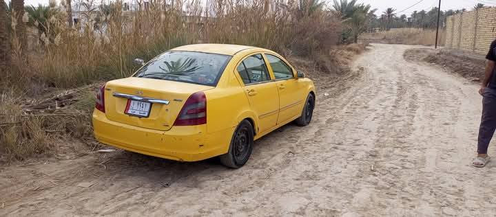 سلام عليكم شيري اي فايف موديل 12سياره مكفوله كير ومكينه كفاله من الضربه والتبديل حداديه نضيفه خياسات بصيطه بيه سنويه  ل27بشهر السابع السعر 15عليه 600هيه وغرامات مداور ثاني يوم مكان ديوانيه ***********
