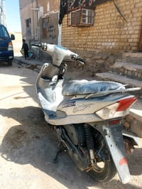 دراجه البيع ماكس نضيفه حاويه البيع سعر خاص رقم وتساب 07866448169