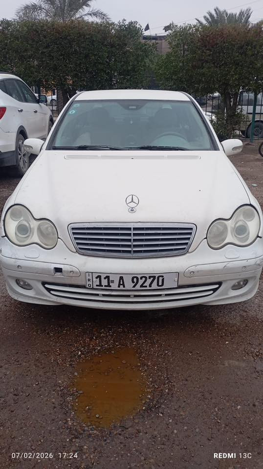 السلام عليكم سياره لبيع مار سدس موديل 2005مكينه 4سلندر جديده صار سبوع شادهه حداديه جديده تخم تاير كير اوتماتيك سياره خير من الله نضيفه كهربائية كامله  سياره بسمي تحويل مباشر رقم بغداد تواصل على رقم ***********
