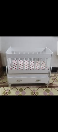سرير اطفال • دوشك طبي • ٥سنوات