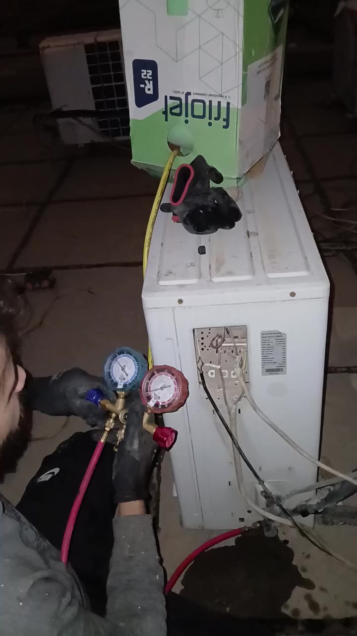 (فتح وشد وغسل وصيانة جميع السبالت ) ❄
عندك صيانة ادامة اي شي متعلق بالسبالت 🛠
عندك بناء ومحتاج تسقيط بوكس السبالت🪛
لتظهر بمكان مميز وتحديد سعة التبريد المناسبة لكل مساحه لا تتردد انتقي بعنايه لتكون براحه تامه💯
 تواصل معنا فقط 📲 
اعمالنا داخل بغداد فقط 📌
واتس او اتصال للتواصل 📞
***********
