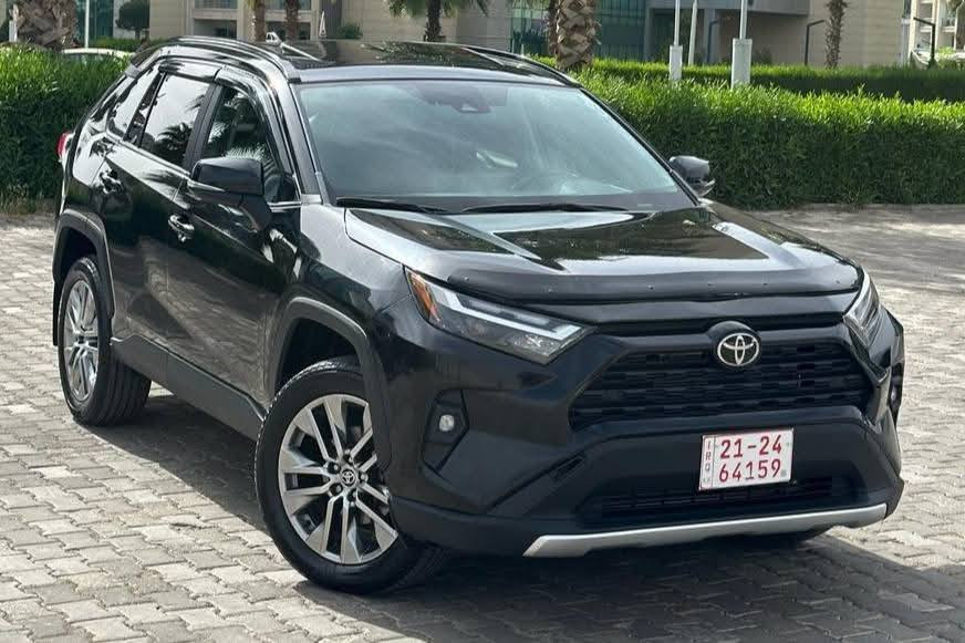 تويوتا RAV4 2022 مواصفات XLE Premium
بصمة وفتحة سقف
مقاعد تسخين
دركسون تسخين
رادار وخط المسار
مقاعد جلد
شاشة كبيرة
جنوط وإطارات قياس 19
تبريد مركزي
أربع نوافذ أوتوماتيك
السيارة فل فل مواصفات
رقم وتسليم وغرامات بشرط
يوجد صبغ في قطعتين فقط
إيرباغ الدركسون على النظام

🟦 السعر  _ الطلب في التعليقات سيأتي إليك مباشرة 
                  فقط على الصفحة مو على كروب

القير والمكينة بشرط
لا توجد أي مشاكل نهائياً

رقم المالك:
***********
