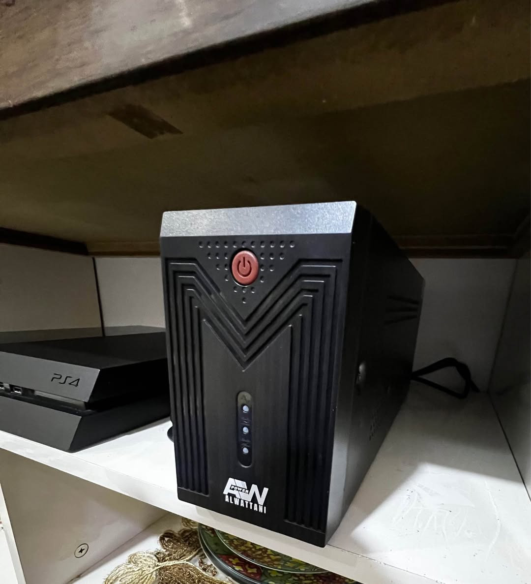 السلام عليكم..
بلي 4 فات ممفتوح الجهاز ذمه اخو الجديد ويا يو بي اس 800 منفذين اصلي ممستعمل قليل كلش ويدات ثنين جدد واقراص ثنين من اقوى الالعاب البلي بي حساب امريكي اونلاين السعر 200 مابي مجال 
العنوان: نجف حي الجامعه 
للاستفسار: *********** النجف, العراق
