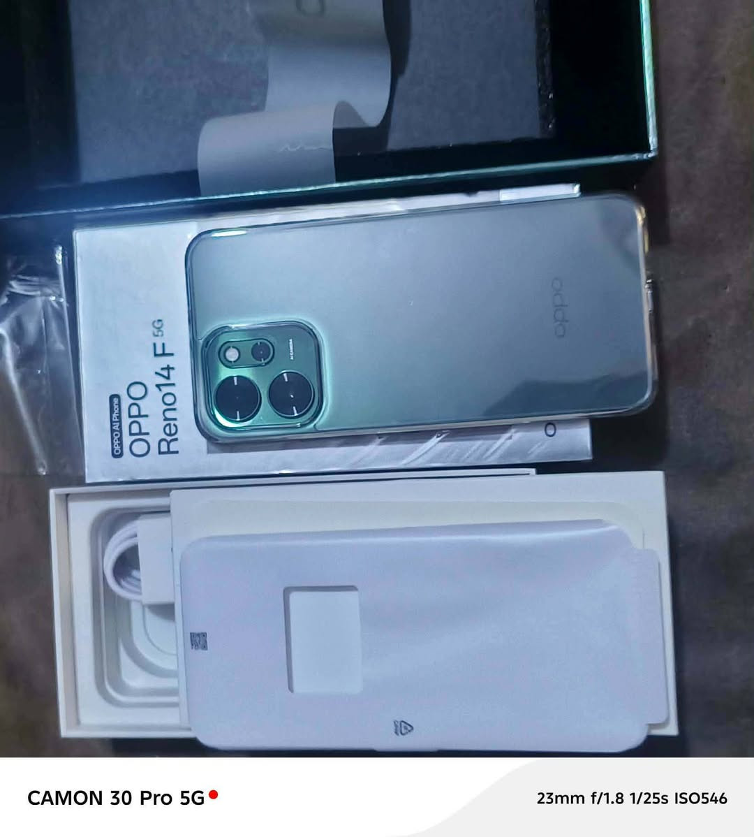 بيع قفل 400 اخو البلاش والله 400 الف مستعجل حيل على بيعته كلش مراوس واخذ فرق اهم شي فرق زين شعندك موبايل وفرق تعال خاص مستعجل حيل والله عندي اوبو رينو 14 5 جي اخو الجديد صار شهر من شتريته من الشركه ب 550 الف  ويا بكج هادئه ماركات وكارتين صيانه مجاني للبطاريه والشاشه بلاش بدون فلوس و سماعات اصليه ايربورد ماركه اوبو غالية كلش وستاند ماركه اوبو و غراض الموبايل مامستخدمهن ابد جدد بالباكيت ماله شكد تكدر تنطيني فرق لان شويه ميحتاج فلوس وريد اراوسه جهاز فول مواصفات فول نضافه فول الفول من كل النواحي مكان بغداد الحسينية بالبداية قرب مطعم الامير على الشارع قريب كلش الشراي يجي خاص او يتصل هذا رقمي ***********
