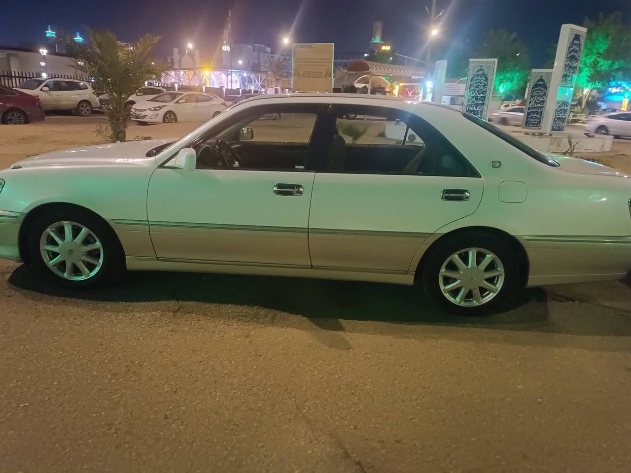 السلام عليكم ملكه البيع 3دكم شاصي75 رقم نجف نكليزي سنويه ال28 بسمي مداور ثاني يوم تحويره نجف فوك وجوه دشبول مثنى العيساوي لايت زنون دبل شاشه ارضيه جلد اربع كشنات كرهبائي برده خلفيه مكفوله كص وضربه ونقل جثه مكاني نجف السعر 130وبيها مجال ترهم مراوس بخليجي حسب القناعه ***********واساب
