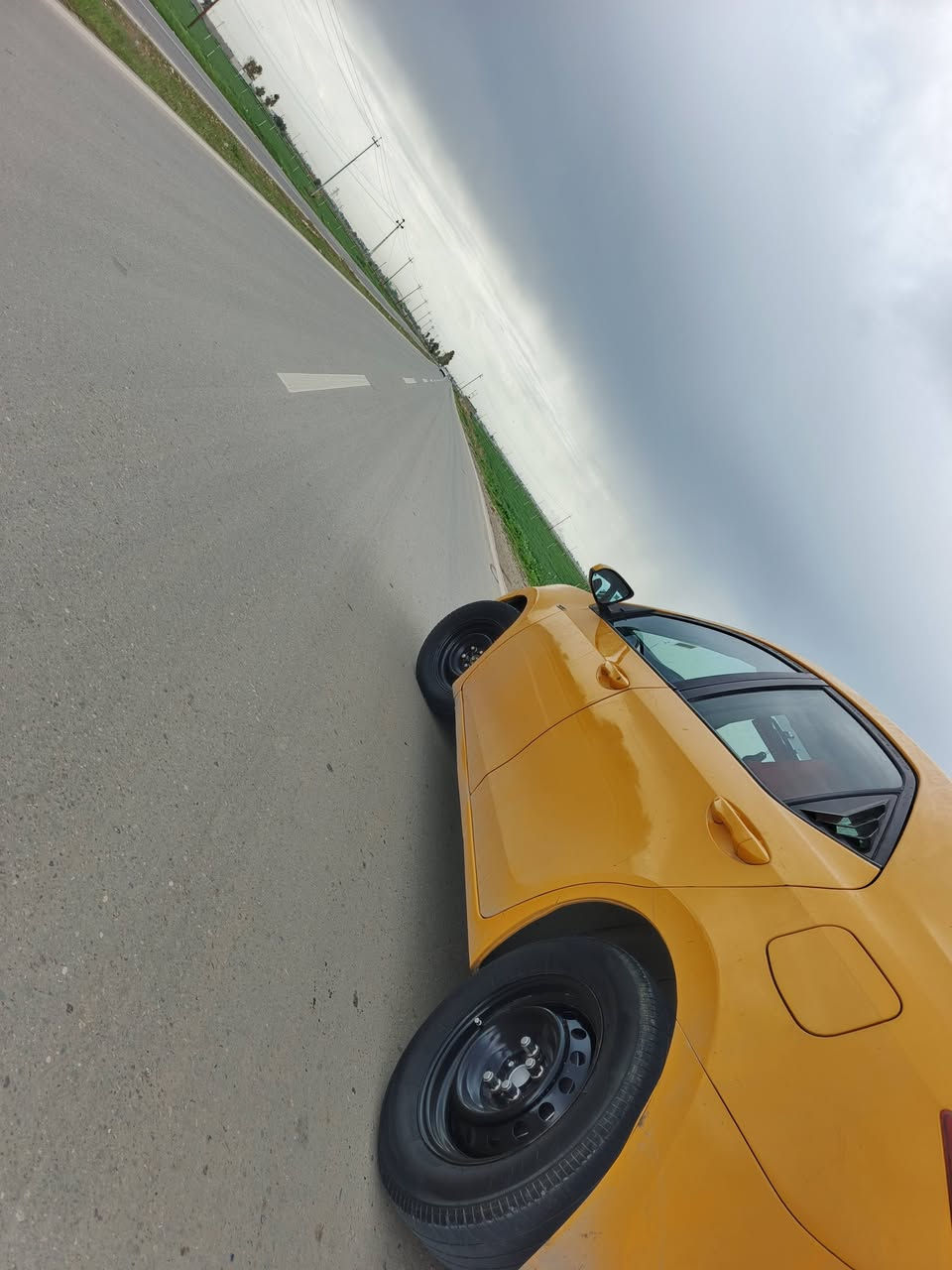 السلام عليكم كورله 🚖موديل 16محدثه 19 رقم بغداد شرط التحويل صررهه جامرلق وبونيد بدون دواخل وبيهه بل سقف معجون  السياره جاهزه دفتر بانزين منضومه قاز جديده تخم تاير جديد السعر 126بيهه مجال للاستفسار الاتصال عله الرقم ***********
