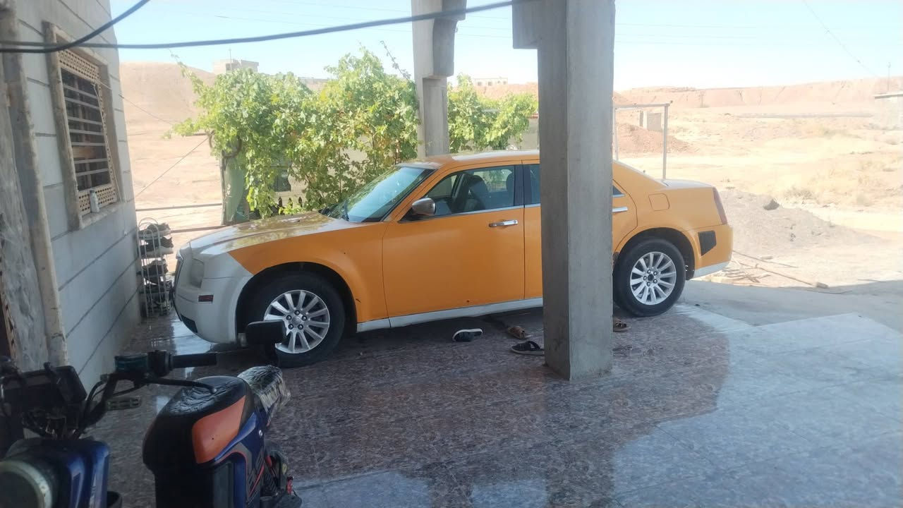 اوباما ١٠اصل ٤جوكات بيه طخه بل جاملغ الخلف العبري مصلحه سياره جاهزه محرك تاير صدر تبريدرقم ذي قار تحويل مباشر مصفره هيئه وبحث وبيه تبديل جاملق وباب بلادي بدون دواخل مكان سياره شرقاط رقم هاتف ***********و *********** للبيع ٩٠وبيه مجال
