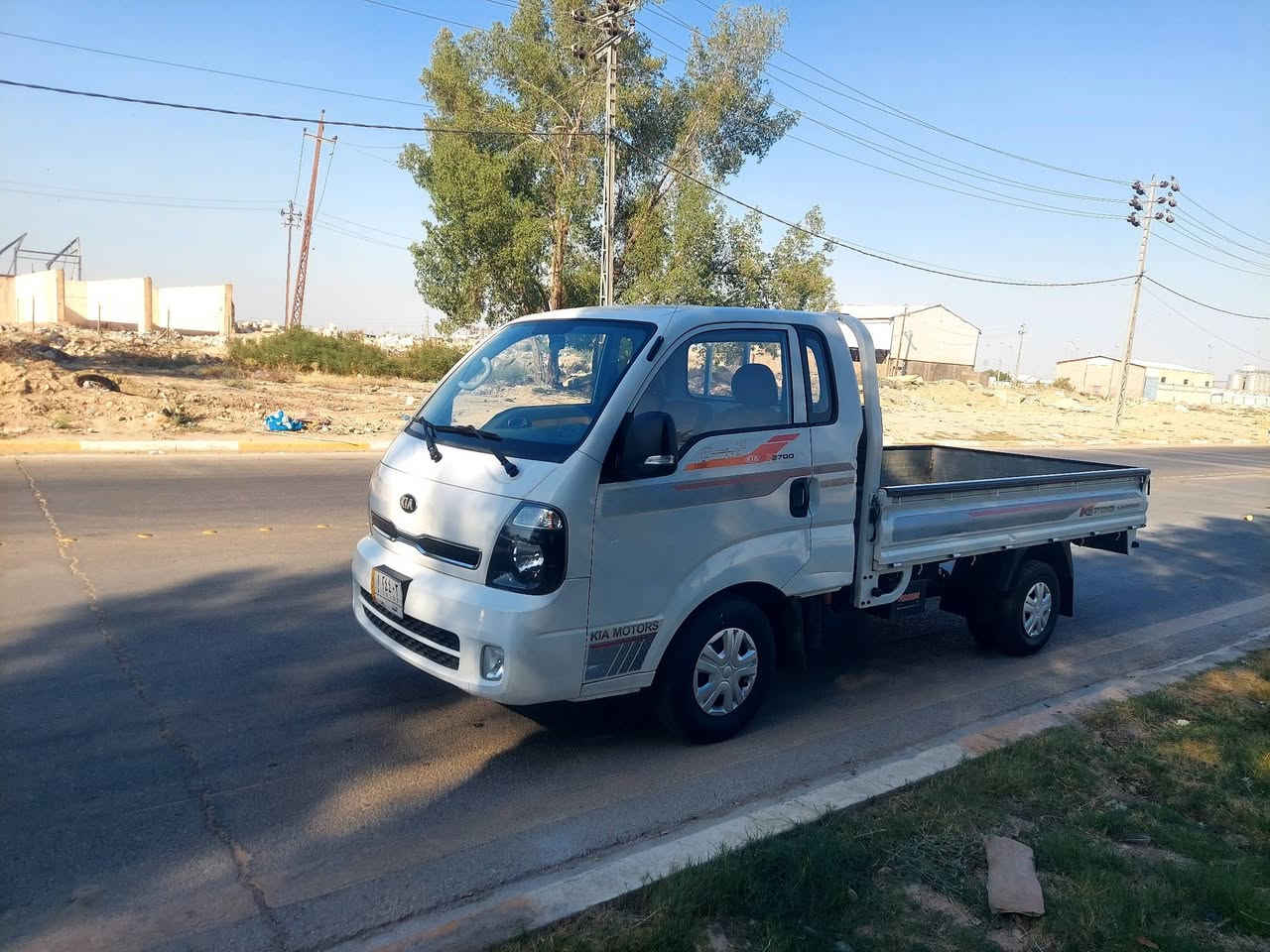 السلام عليكم
كيا 2700 رقم نجف مكان السياره كربلاء 

مابيها كل نقص مكينه كير حدادية كهربائيات تبريد تخم تاير باتري جديد ***********

السعر 117

