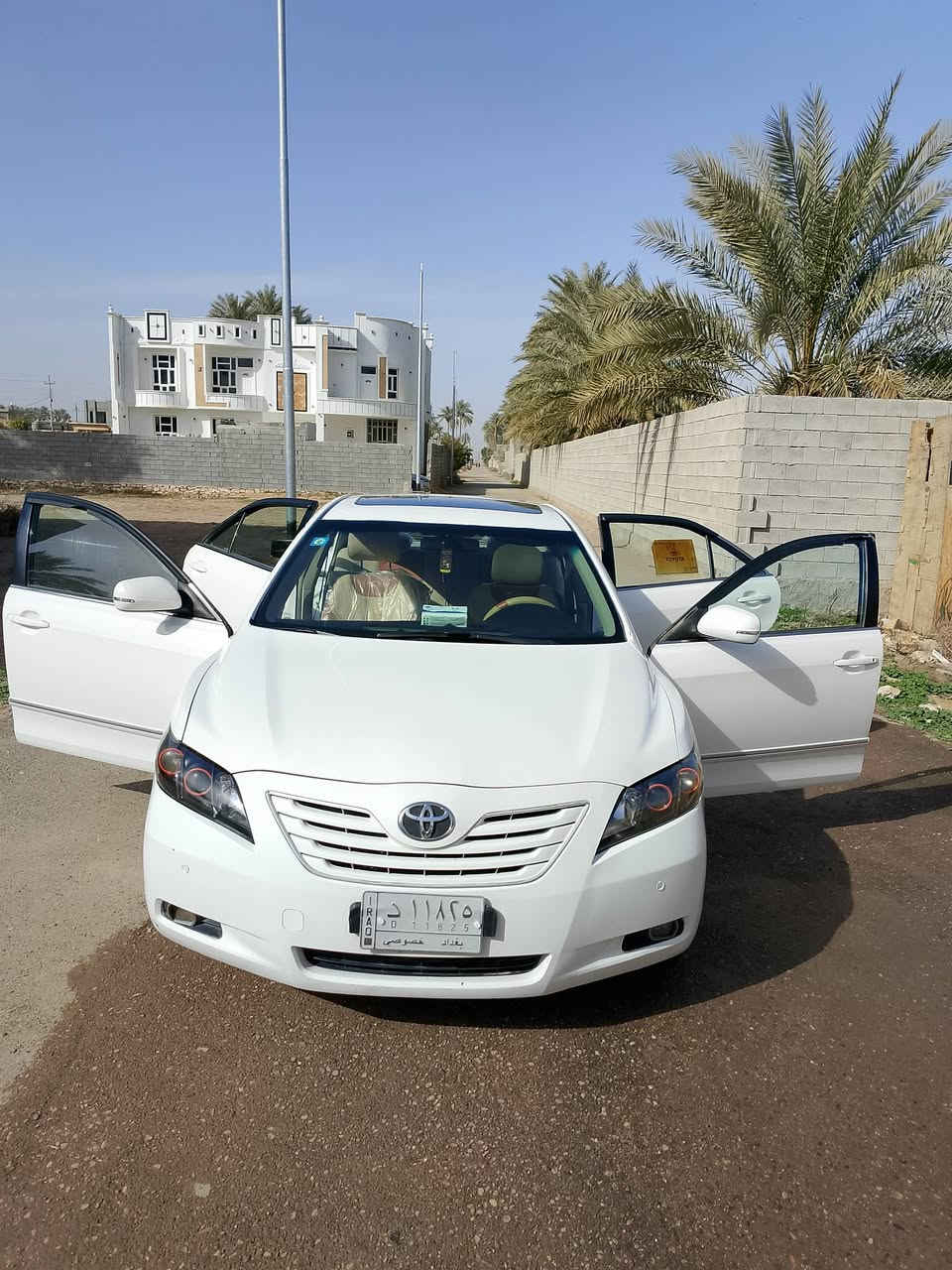 للبيع مال جنية
أستخدام شخصي 
تويوتا كامري
 2008 خليجي 
فول مواصفات
لون ابيض ..
رقم بغداد شرط التحويل والغرامات 
سنويه جديده سياره بأسم اخويه 
السياره كفاله عامه من المعجون قطره مابيها
عدا شبر صبغ راس جاملق سايق 
ونص باب صبغ خلف سائق مثل ماموضع بسونار 
بدون معجون وبدون دواخل 
محرك مامفتوح شرط لا تبخير ولاتنقيص..
كير صدر تايرات تبريد كهربائيات كلها شرط كفاله....
السياره فوووول مواصفات 
سلايت 
كشن كهرباء
قطعتين تبريد
داخل صاج بلادي
لايت ابيض زنون 
سماعات داخليه مضخم 
شاشه كبيره 
كامره خلفيه 
اشاير بالمري 
برده خلفيه 
وبعد بيها هواي مواصفات مامذكوره معروفه مواصفات
السياره حلوه حيل وبالعافيه على الياخذهه 
 مكاني الأنبار .الرمادي +الفلوجه 
السعر 119. وبيه مجال حك الجيه 

***********. واتساب
