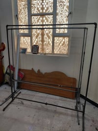 تعاليق ملابس • حديد ثقيل • درجة أولى