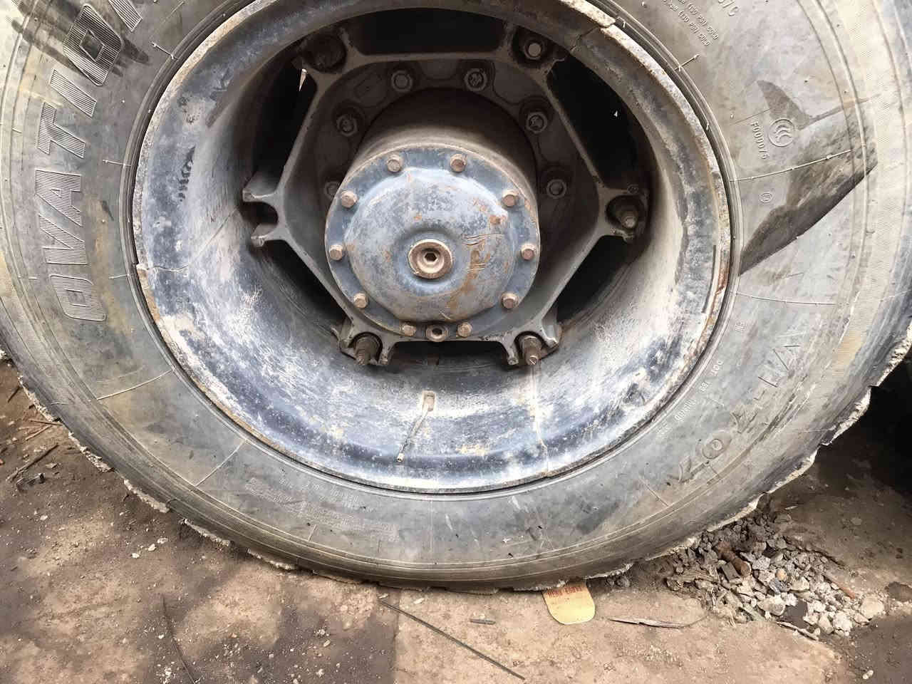 للبيع وياله وبراميق كاملات                                          سعر مليون ونص قفل 
عنوان فلوجة 

‭0783 105 6423‬
