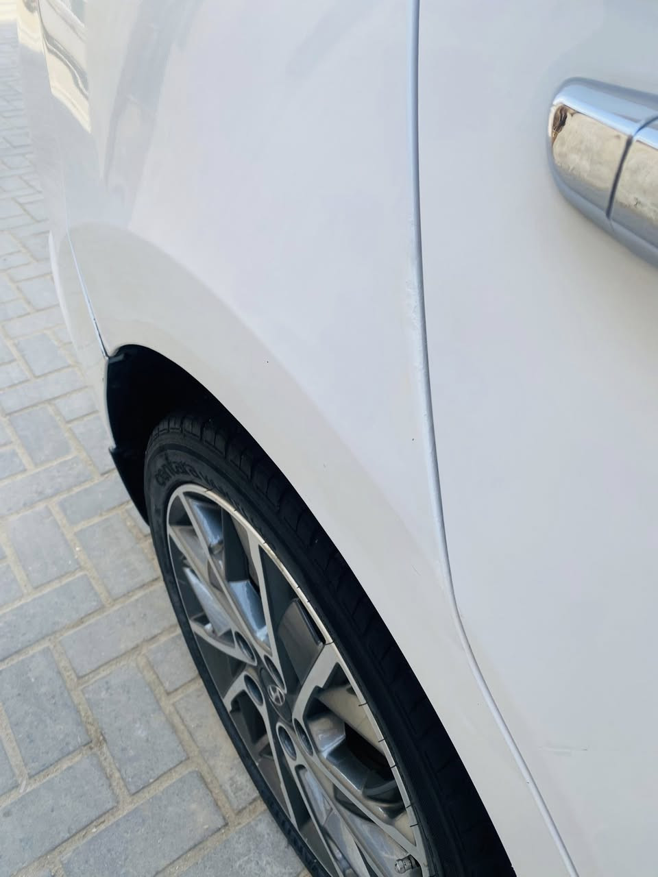 سلام عليكم النتره البيع مديل 19 سياره جديده كفاله عامه ما عده بارد صابع ستخدام شخصي ***********
