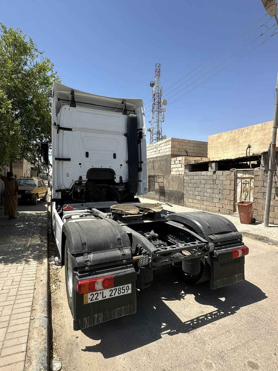 يا الله للبيع اومراوس  بسياره. زقيره مرسدس وحش مديل 16 سياره جديده وجاهزه مكينه كير شاصي. تخم تايرات راس معا عربانه  كوله بشرط. حجم المكينه 40  رقم اربيل سنويه  وهزه جديده سياره بسمي. تحويل او وكاله.  مكان السياره البصره. شعندك مراوس او نغد. تعال  للستفسار ع ر ههـ ***********تريد  كامله 310او. بس راس 270
