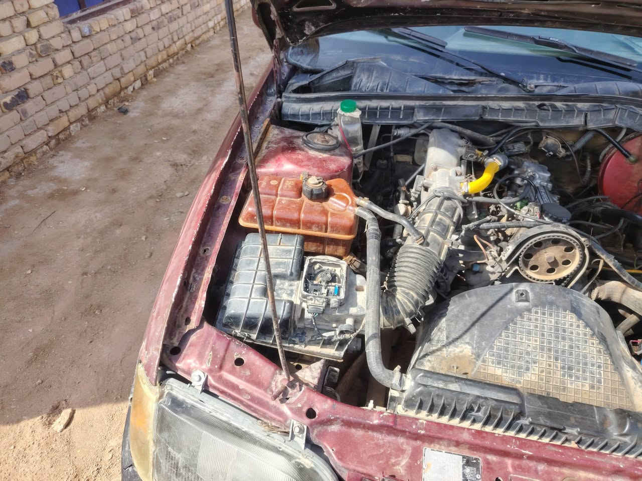 اوبل اوميكه موديل 92 رقم كربلاء مداور ثاني يوم  مالكه بلحمزه الشرقي  جاهزه السعر مليون و850  بلاش بلاش   كير عادي ***********اتصال واتساب *********** مكان السياره الرميثه سيطره العارظيات ملاحظه ترهم مده مع المقدمه
