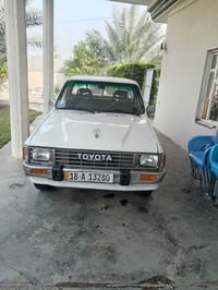 سلام وعليكم بيكم تيوتة للبيع موديل 88سيارة جاهسة من كلشي سنوية 31 بسمي...