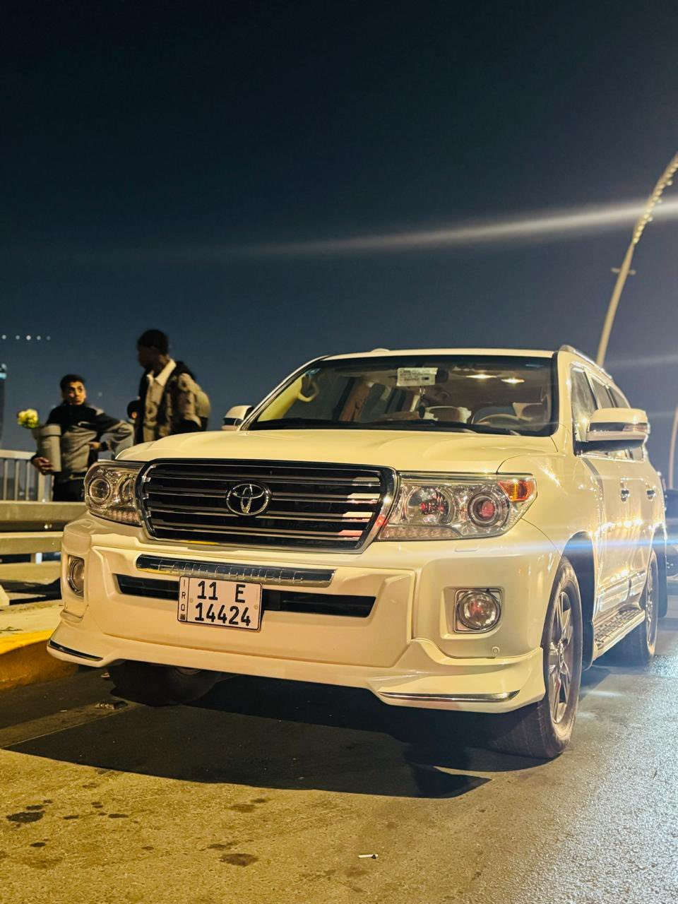 للبيع لاندكروز 2015 بلكارتون
السياره كلش جديده وجاهزه من كل شي 
كفاله عامه 
السياره فول مواصفات 8 ايرباك تشغيل عند بعد سلايد روف كرسي كهرباء 3 دكم سيارت كلش جديده محرك 8سلندر 4.700صدر حداديه كله جديد تخم تاير جديد سيارة احلى من الصور
رقم بغدادومكانها بغداد 
رقم صاحب سيارة ***********

.:: السعر خاص ب رسالة خاص::.
